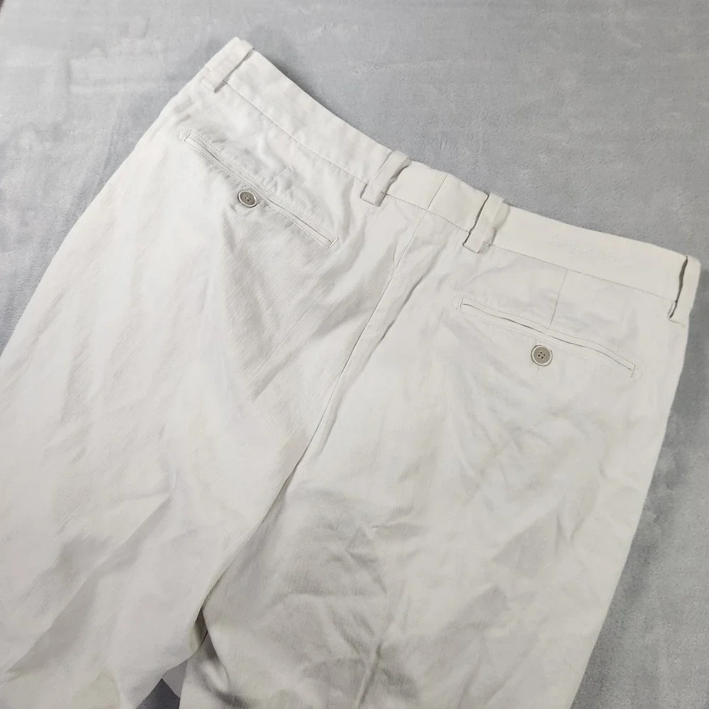 Tommy‎ Bahama Silk/Bamboo Pleated Front Chino Style Pants. Ivory, 35X32. EUC!!